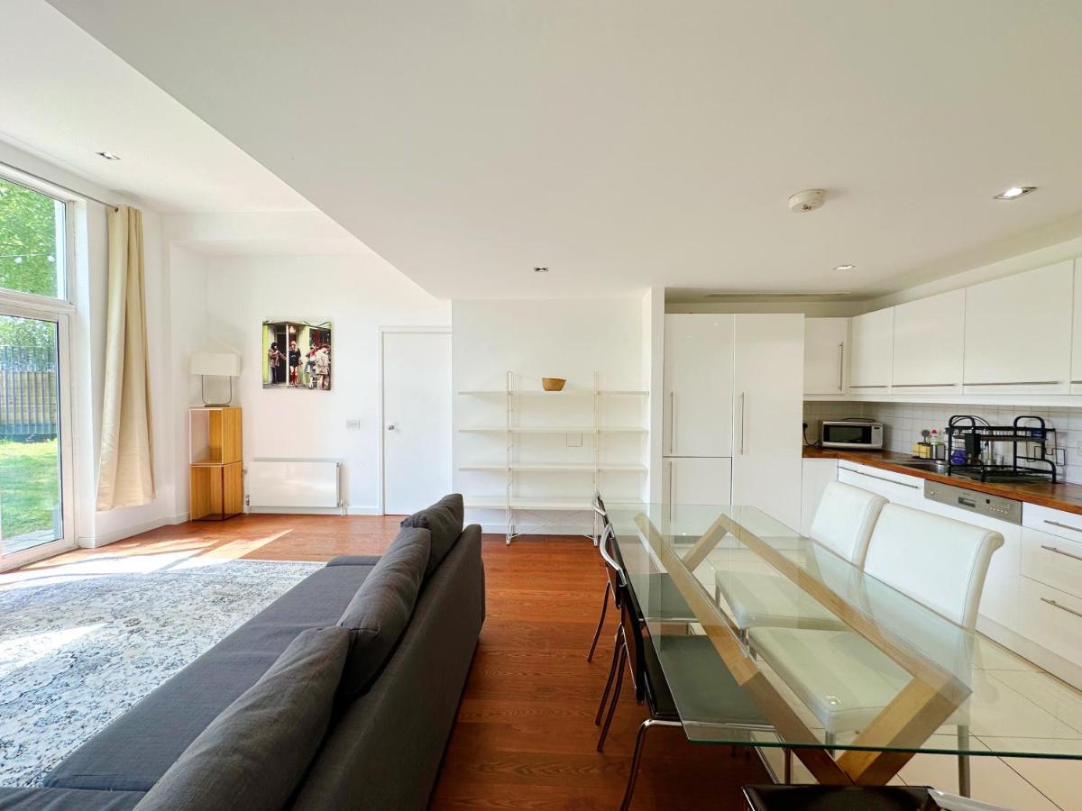 Portobello Dock Canalside Apartment Londres Exterior foto